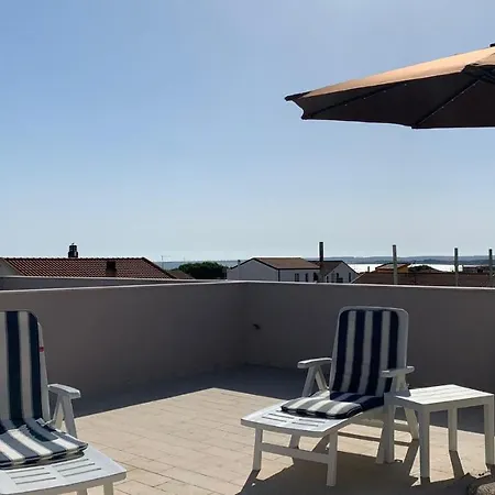 Con Terrazza, A Due Passi Dal Mare Torre Grande