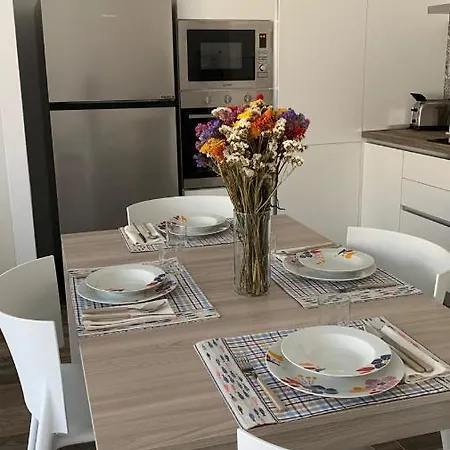 Apartment Con Terrazza, A Due Passi Dal Mare *