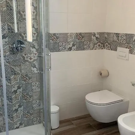 Apartment Con Terrazza, A Due Passi Dal Mare